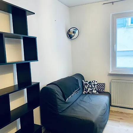 Charming Serviced In Marbach Am Neckar, Germany شقة *